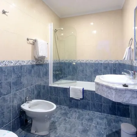 Hotel Vivero Playa 2*