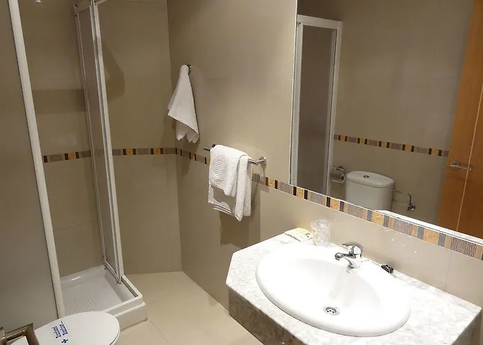 Hotel Vivero Playa 2*